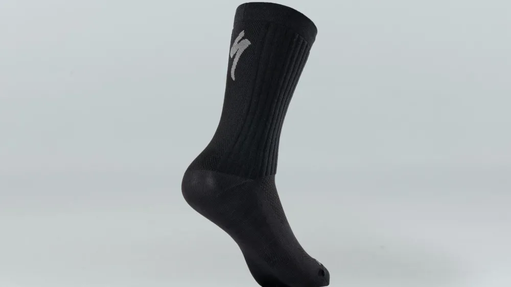 chaussettes_hautes_route__3-2.webp Chaussettes Hautes Route - Hydrogen Aero<Specialized Clearance