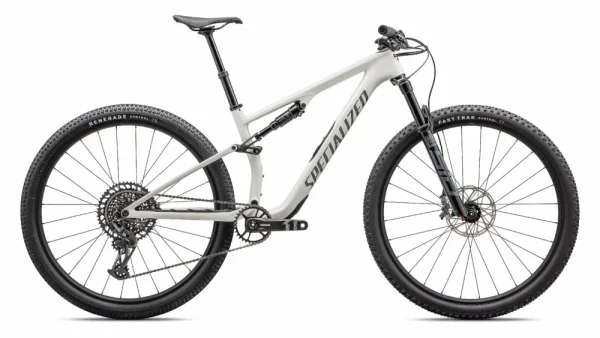 Epic 8 Comp<Specialized Hot