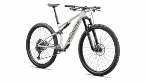 Epic 8 Comp<Specialized Hot