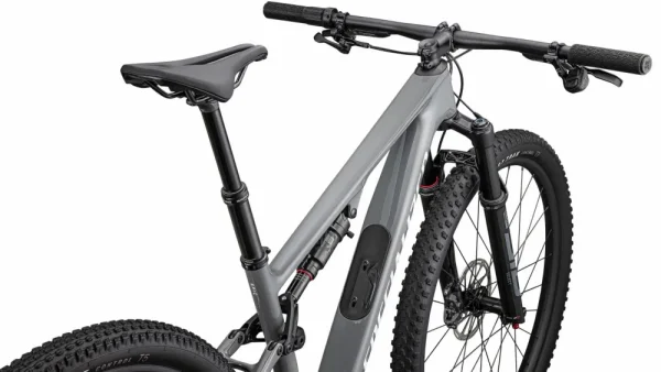 Epic 8 Comp<Specialized New