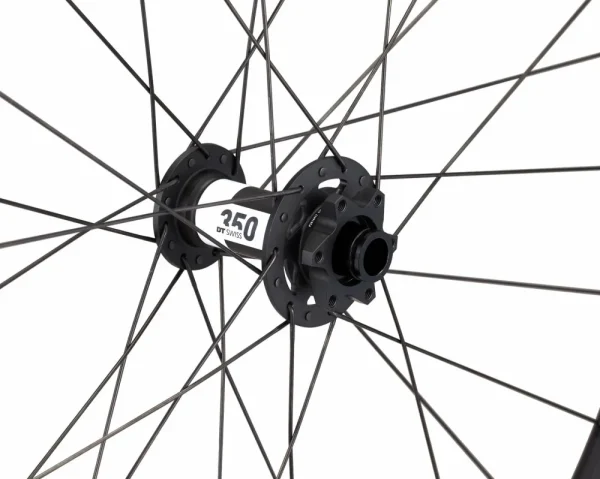 Roval Traverse Alloy 350 6B<Specialized Best