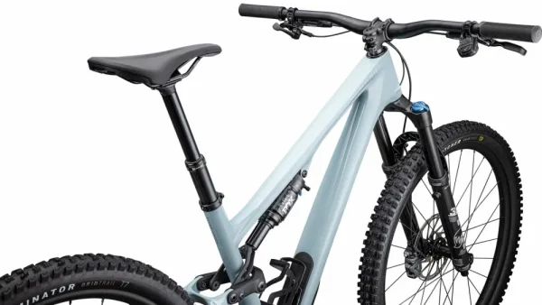 Stumpjumper 15 Comp<Specialized New