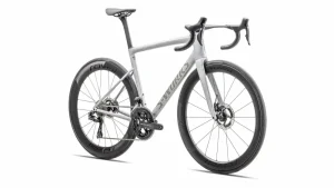 S-Works Tarmac SL8 - Shimano Dura-Ace Di2<Specialized Outlet